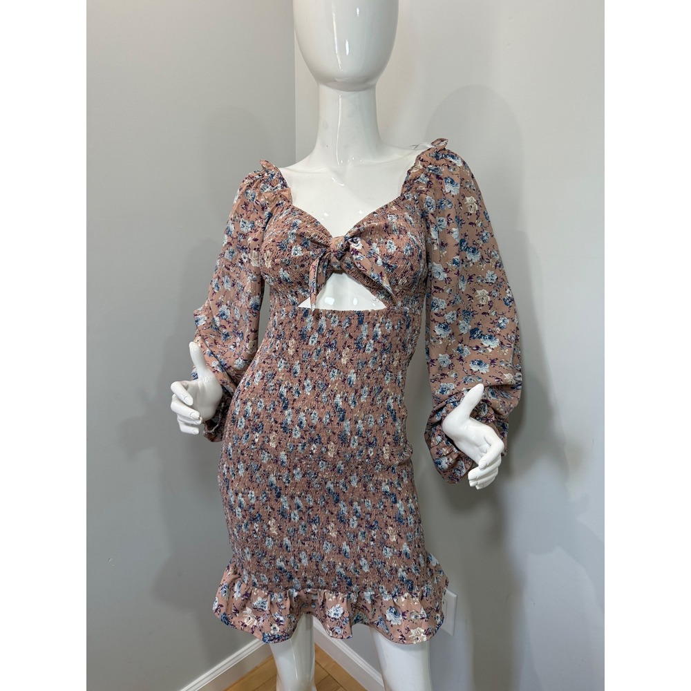 Lulus Floral Smocked Cutout Mini Dress NWT Pink Mauve Long Sleeve Size M - Picture 3 of 13